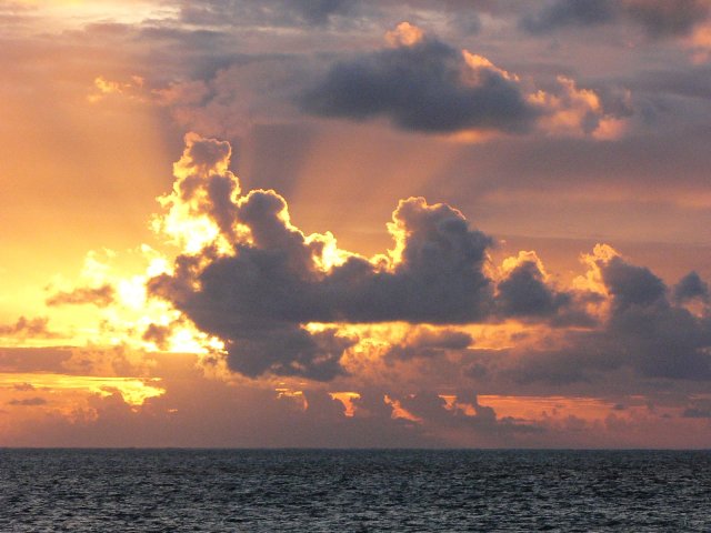 27- Nuages au couchant 